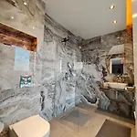 Appartamento Bellagio Penthouse Traù