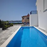 Appartamento Bellagio Penthouse Traù