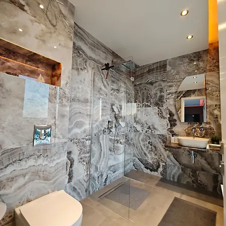 Διαμέρισμα Bellagio Penthouse Τρογκίρ