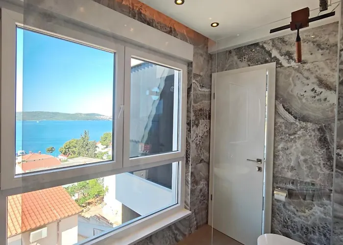 Bellagio Penthouse Apartman Trogir